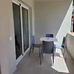 Beautiful, Modern In Sunny Κοραλέχο