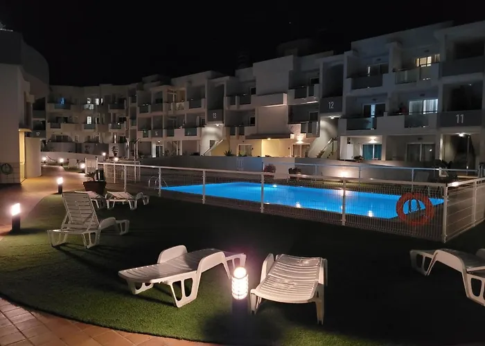 דירה Beautiful, Modern In Sunny *