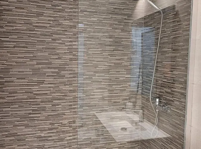 דירה Beautiful, Modern In Sunny קורלחו