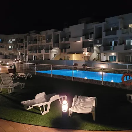 Appartement Beautiful, Modern In Sunny *