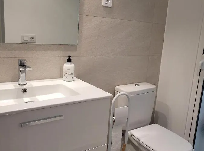 Beautiful, Modern In Sunny Appartement